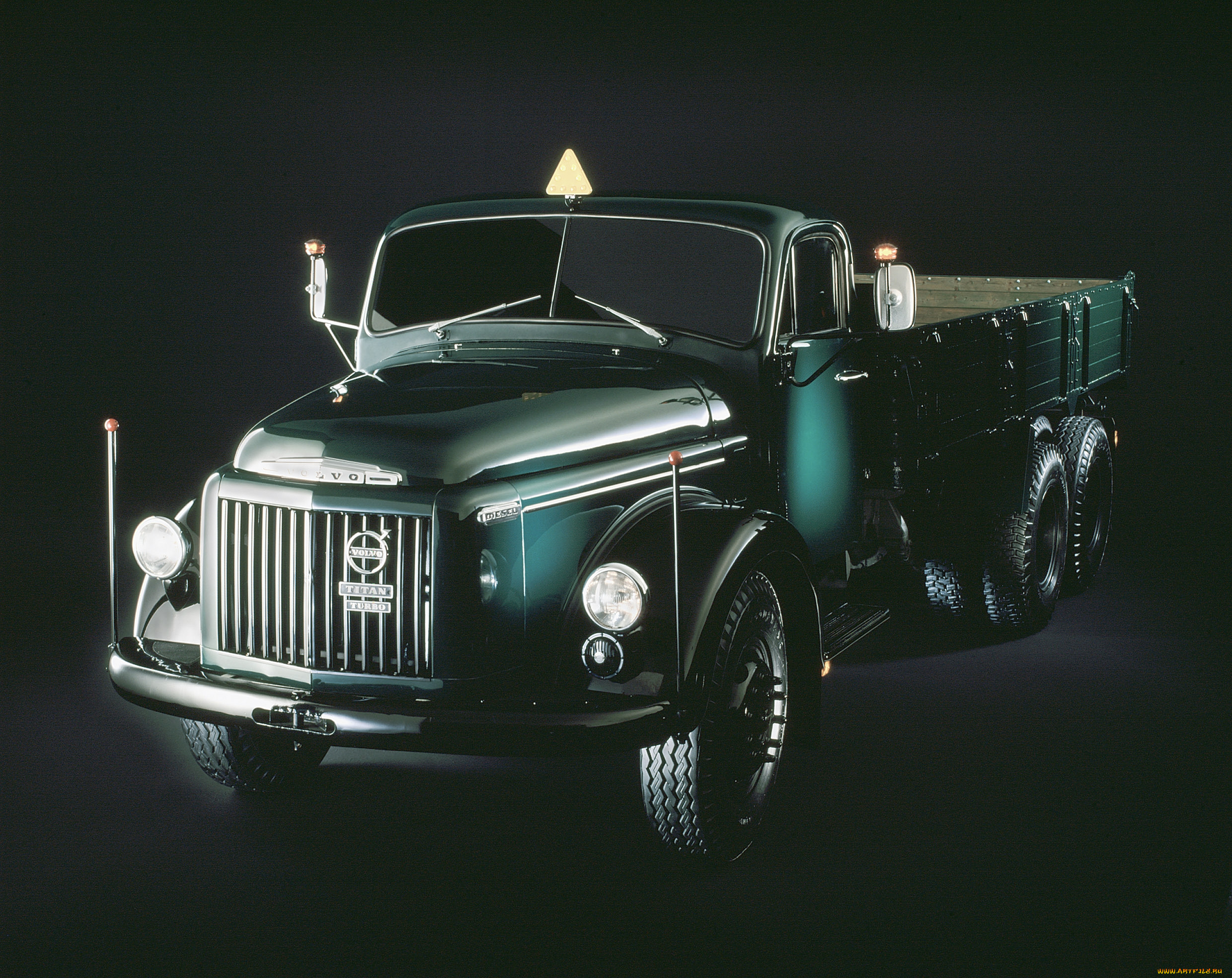 , volvo trucks, volvo
